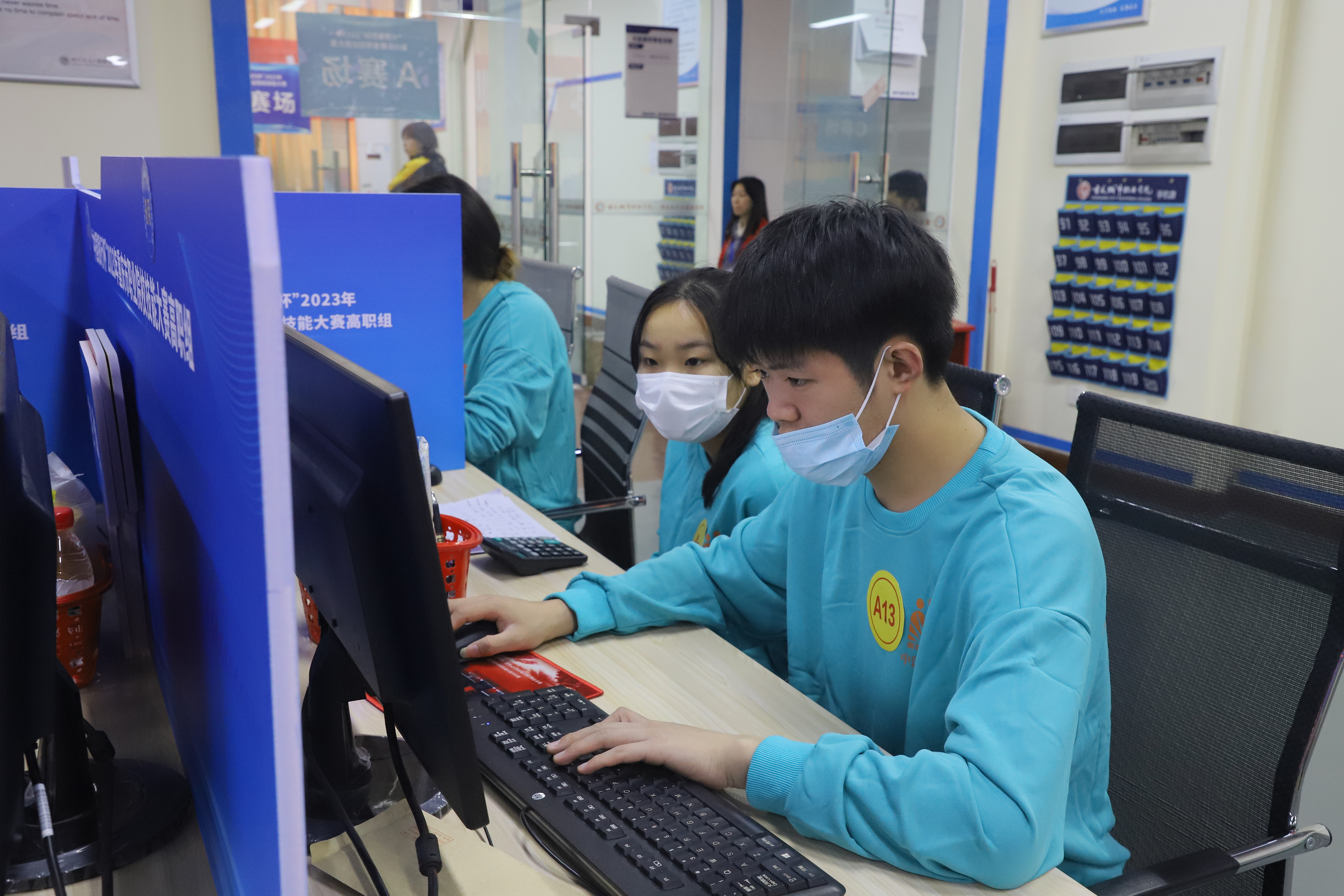 图片 1.png 图片 1.png